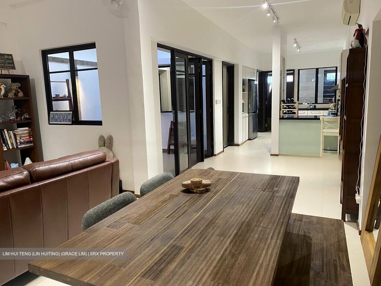 Tanjong Katong Road (D15), Shop House #464255651